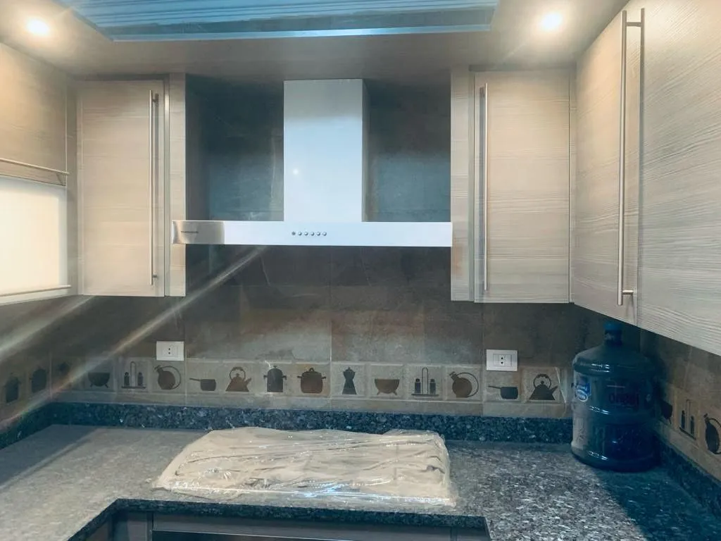 شقة للبيع في هاي لاند بارك في القاهرة الجديدة بمساحة 0 م² تتكون من 3 غرف