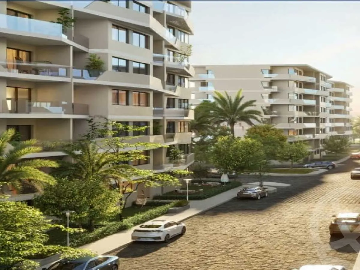 Townhouse for sale in The Median Residences in New Cairo of 231 m² with 3 bedrooms