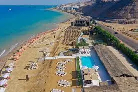 Chalet for sale in Jebal El Sokhna in Ain Sokhna of 0 m² with 3 bedrooms