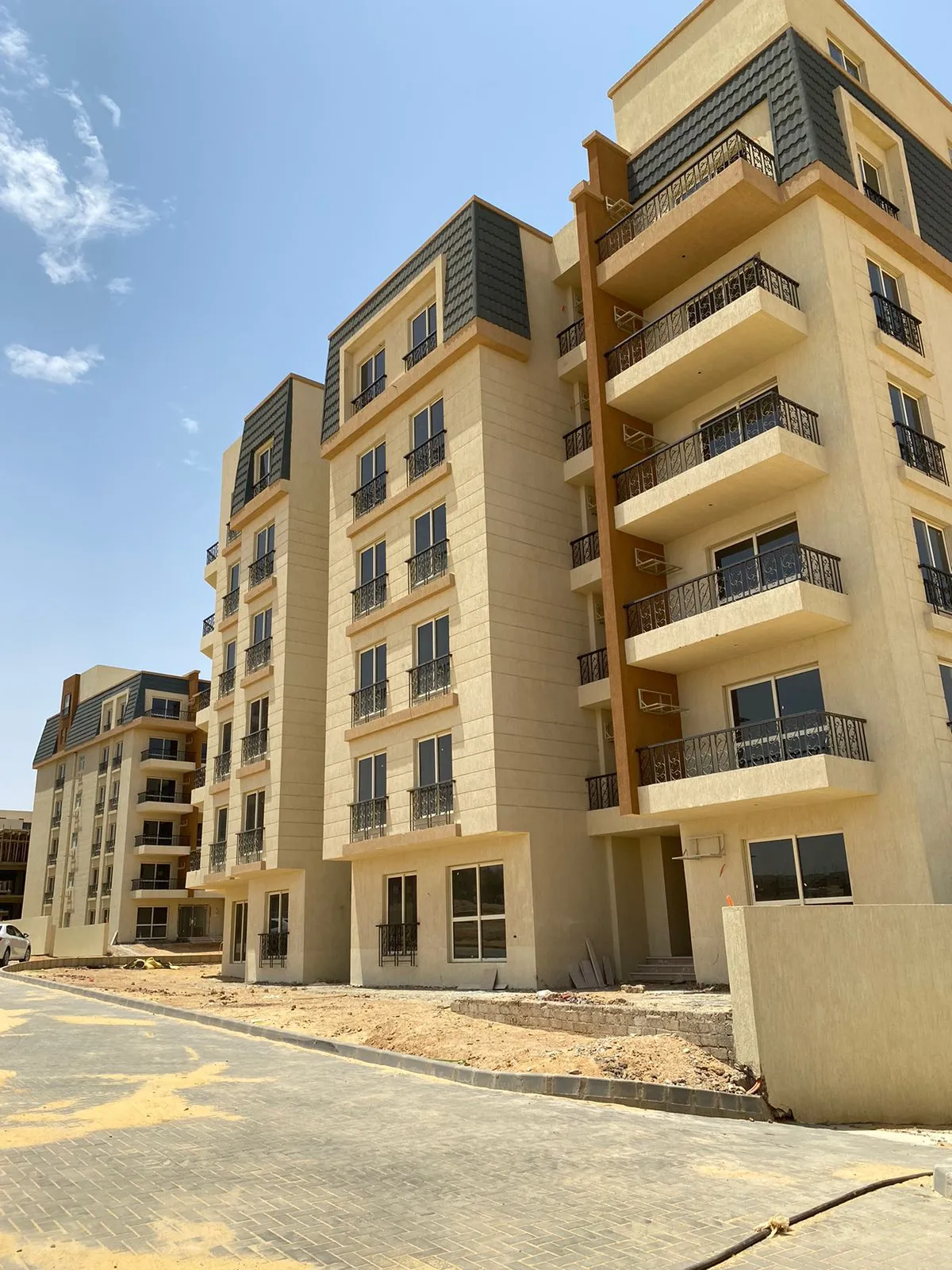  للبيع في نيوبوليس في  بمساحة 0 م² تتكون من 0 غرف