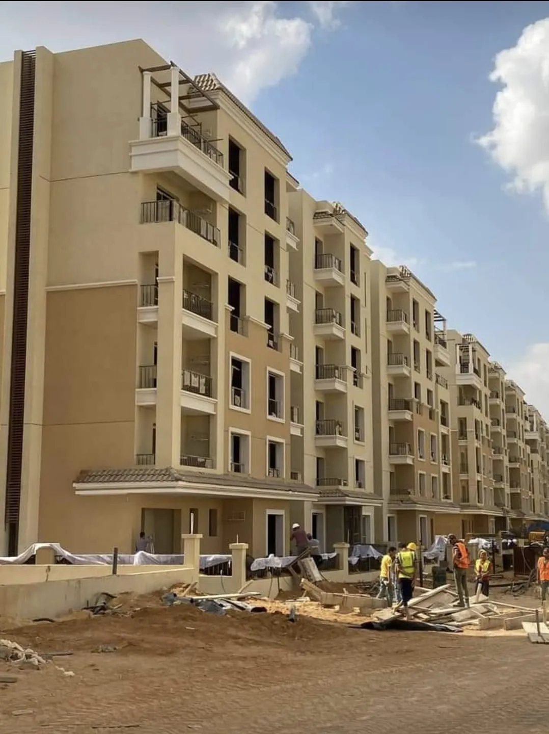  للبيع في سراي في  بمساحة 0 م² تتكون من 0 غرف