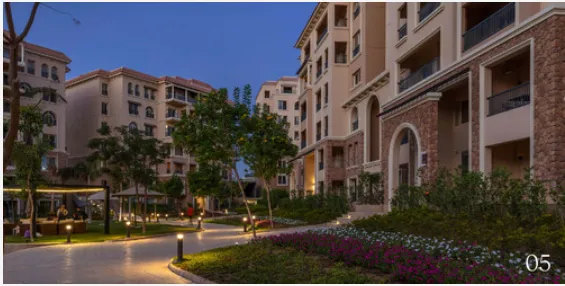  للبيع في ناينتي افينيو في  بمساحة 0 م² تتكون من 0 غرف