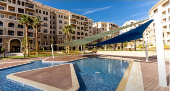  للبيع في ناينتي افينيو في  بمساحة 0 م² تتكون من 0 غرف