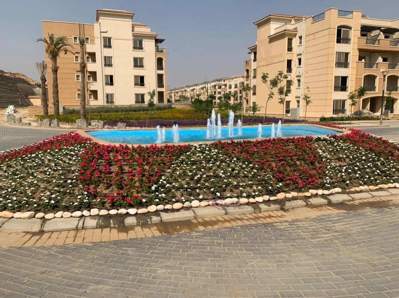 Penthouse for sale in Stone Residence in New Cairo of 220 m² with 4 bedrooms