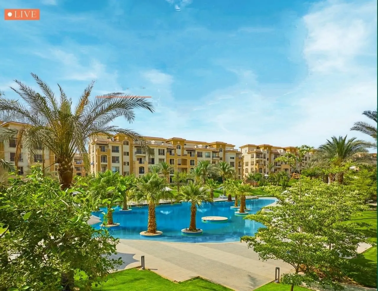Penthouse for sale in Stone Residence in New Cairo of 220 m² with 4 bedrooms