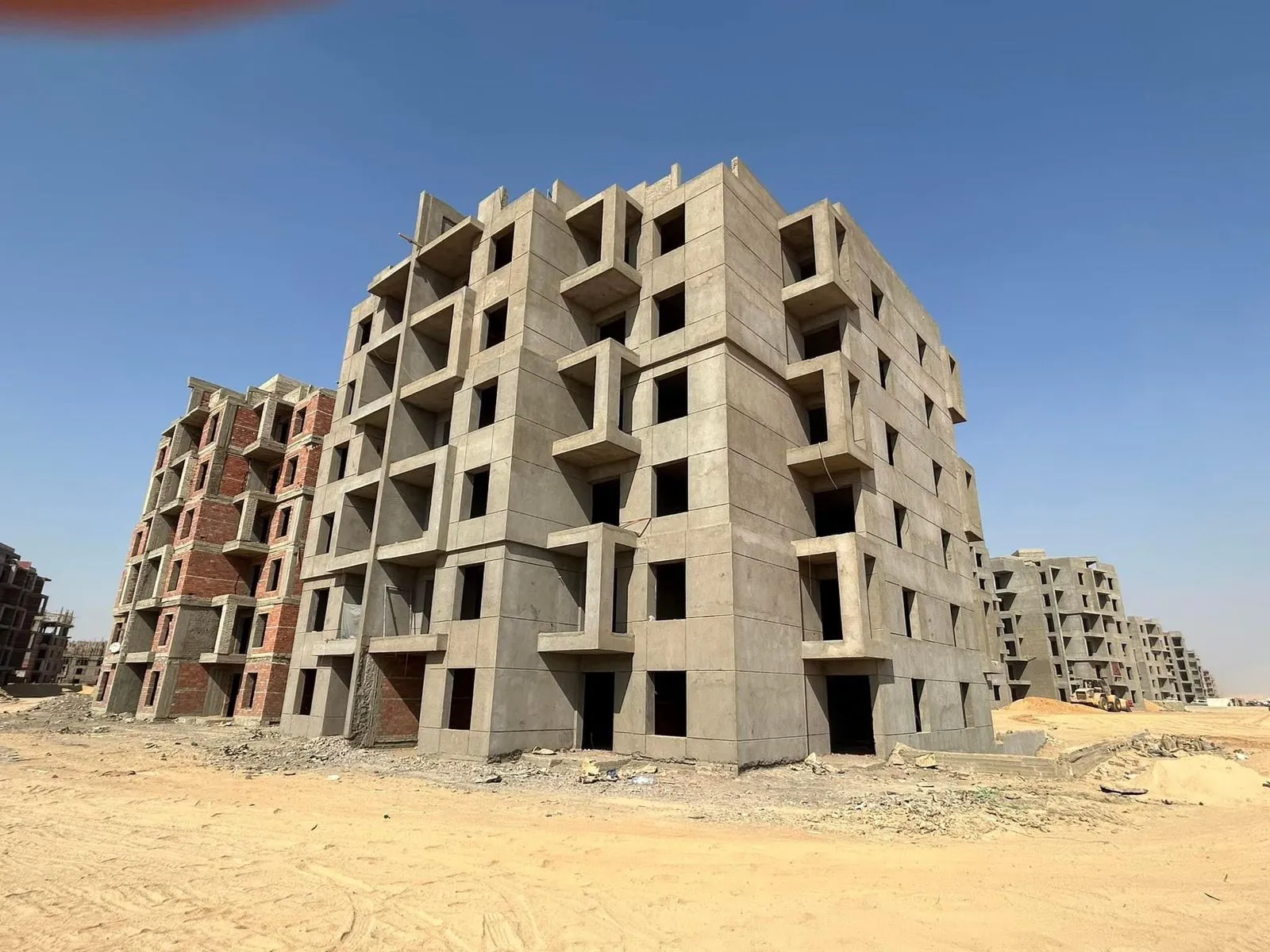 شقة للبيع في كابيتال جاردنز - العاصمه الاداريه في العاصمة الإدارية الجديدة بمساحة 0 م² تتكون من 3 غرف