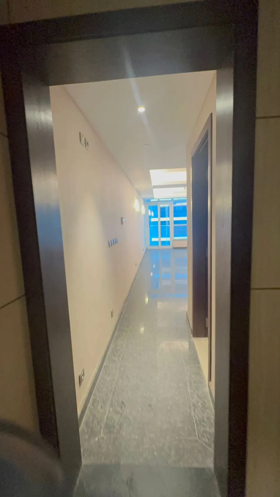  للبيع في نايل بيرل تاور في  بمساحة 0 م² تتكون من 0 غرف