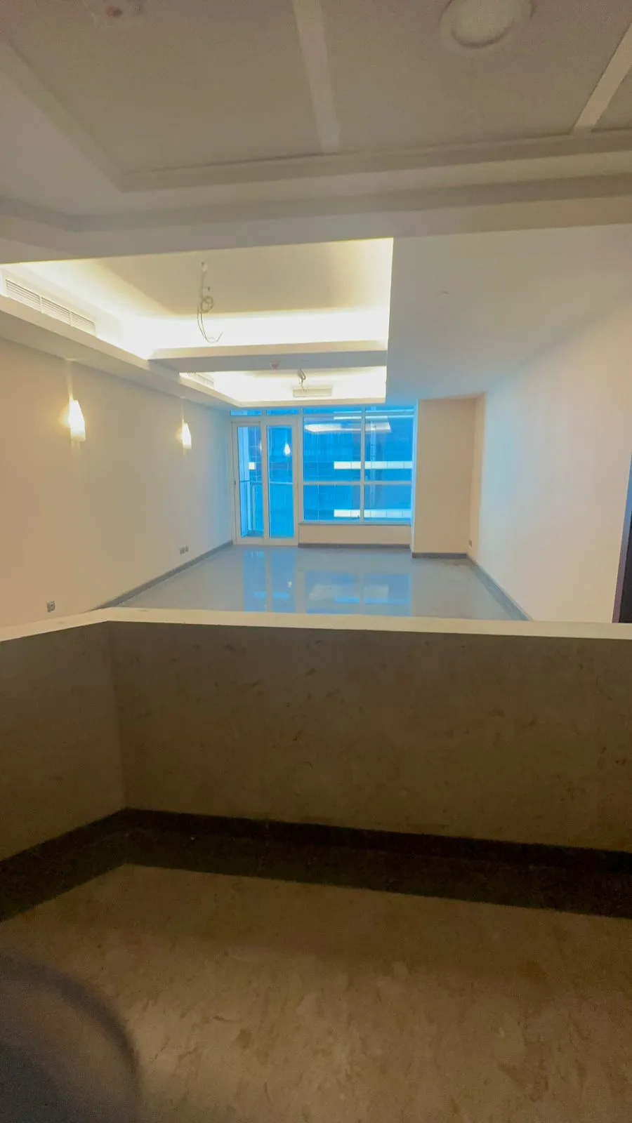  للبيع في نايل بيرل تاور في  بمساحة 0 م² تتكون من 0 غرف