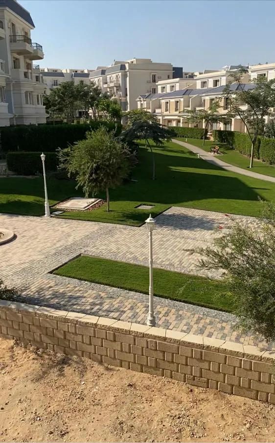 Townhouse for sale in Mountain View October Park in 6th of October City of 0 m² with 5 bedrooms