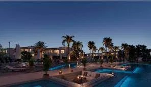 شاليه للبيع في هاسيندا ويست في رأس الحكمة بمساحة 0 م² تتكون من 2 غرف