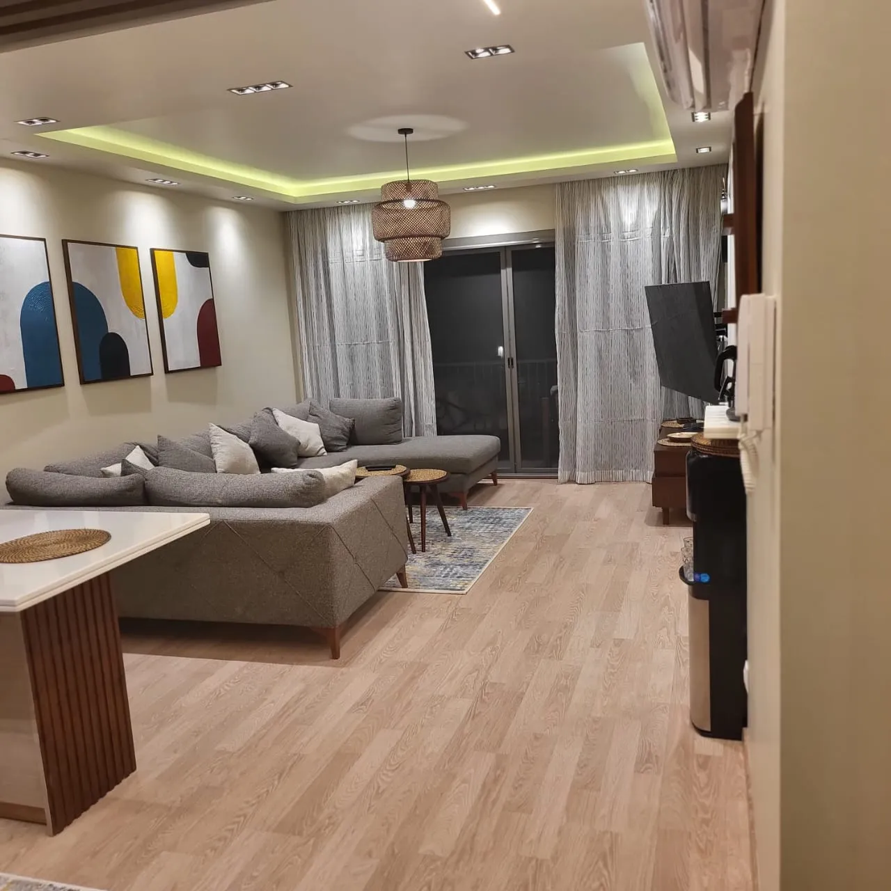 شاليه للبيع في مارينا مراسي في سيدي عبد الرحمن بمساحة 0 م² تتكون من 2 غرف