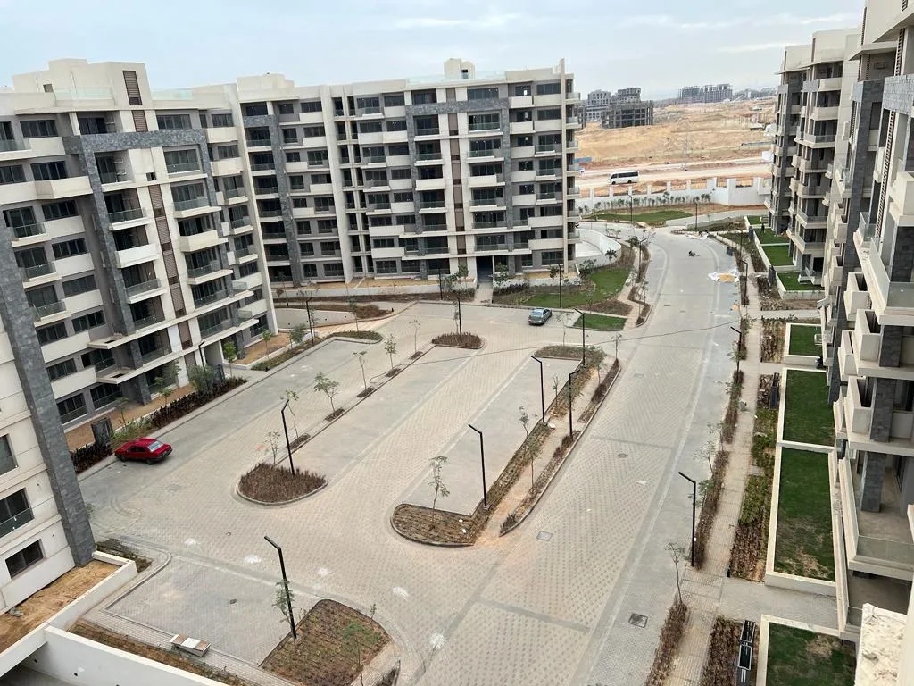 شقة للبيع في البوسكو العاصمه  الإدارية الجديدة  في العاصمة الإدارية الجديدة بمساحة 0 م² تتكون من 4 غرف