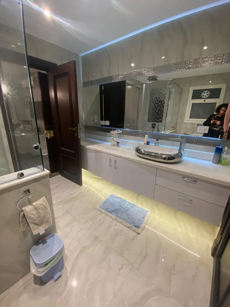 Duplex for sale in West Hills in 6th of October City of 0 m² with 4 bedrooms