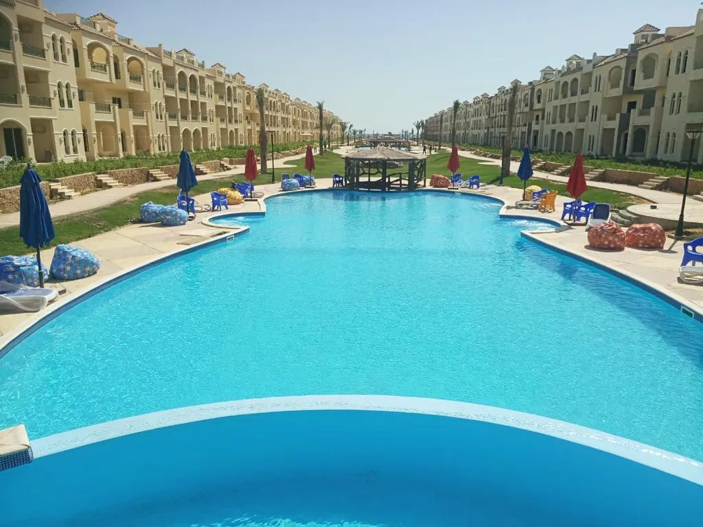 Chalet for sale in Lasirena Palm Beach in Ain Sokhna of 0 m² with 3 bedrooms