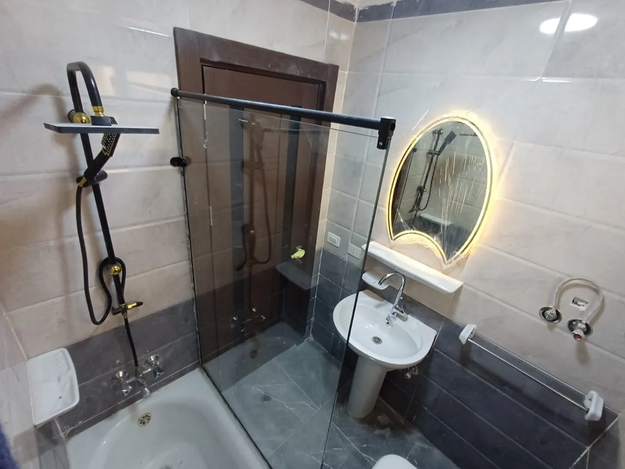  للبيع في مدينتي في  بمساحة 0 م² تتكون من 0 غرف