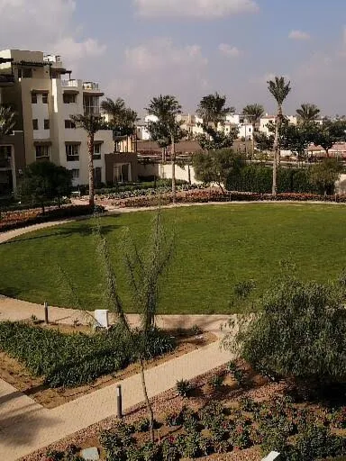  للبيع في أب تاون كايرو في  بمساحة 0 م² تتكون من 0 غرف