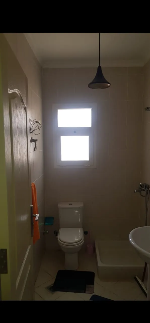  للبيع في سي فيو  في  بمساحة 0 م² تتكون من 0 غرف