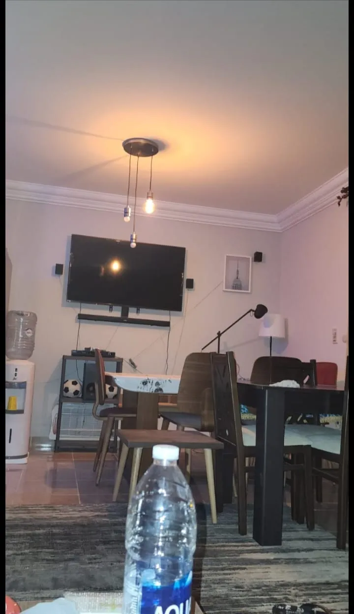  للبيع في سي فيو  في  بمساحة 0 م² تتكون من 0 غرف