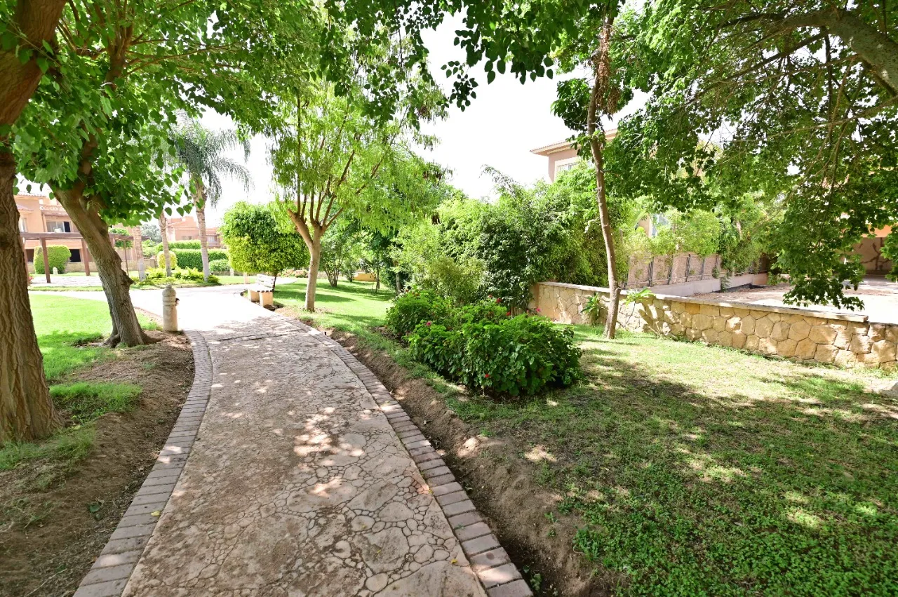 Villa for sale in Grand Residence in New Cairo of 0 m² with 5 bedrooms