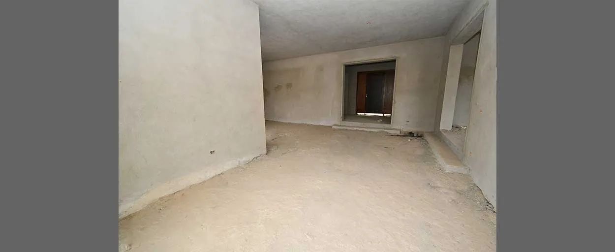 Villa for sale in Palm Hills Golf Extension in 6th of October City of 375 m² with 3 bedrooms