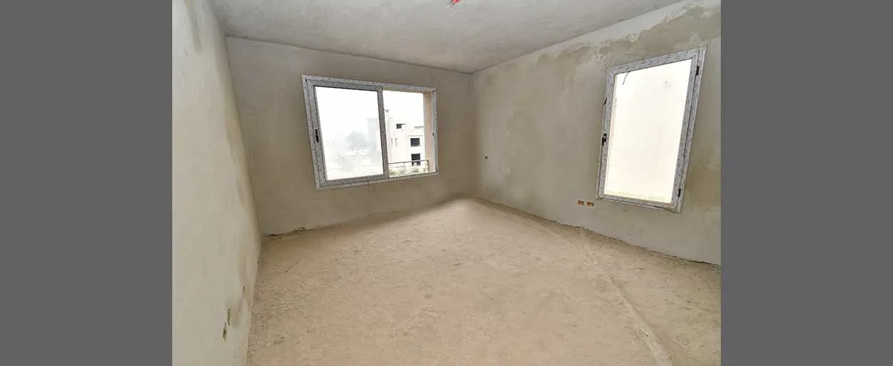 Villa for sale in Palm Hills Golf Extension in 6th of October City of 375 m² with 3 bedrooms