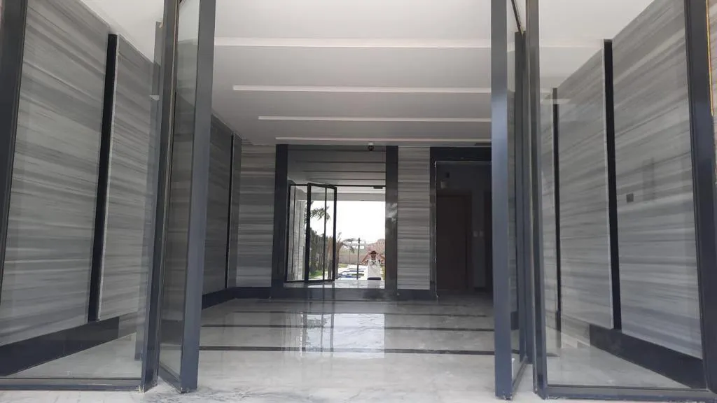  للبيع في الباتيو أورو في  بمساحة 0 م² تتكون من 0 غرف