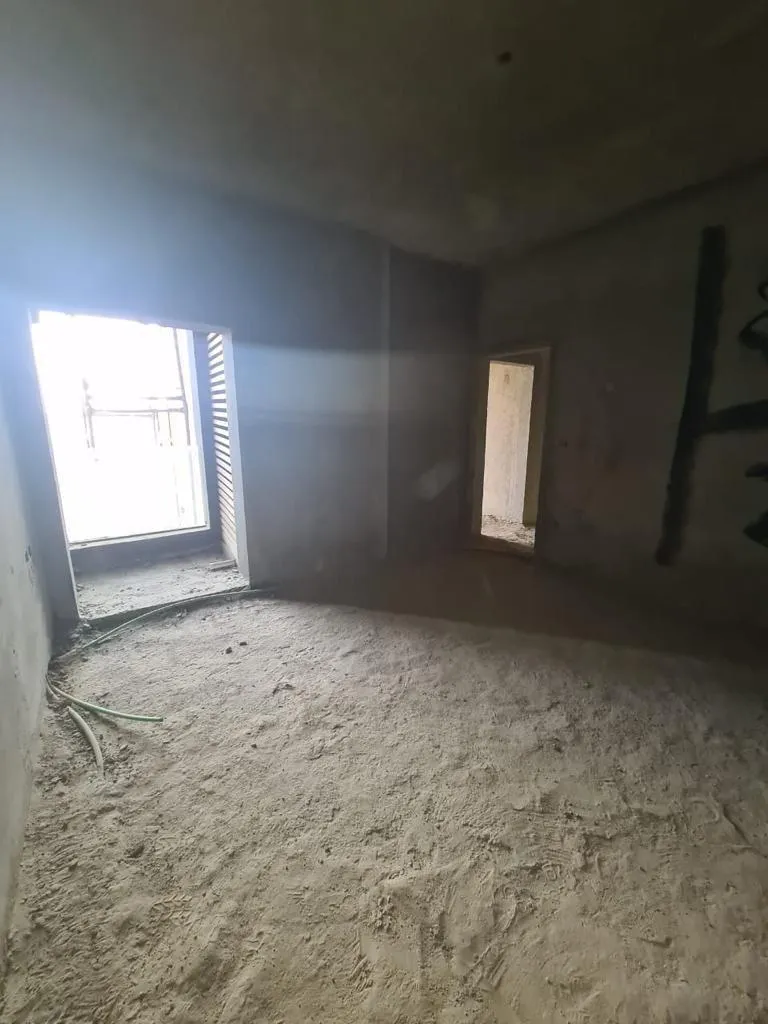  للبيع في الباتيو أورو في  بمساحة 0 م² تتكون من 0 غرف