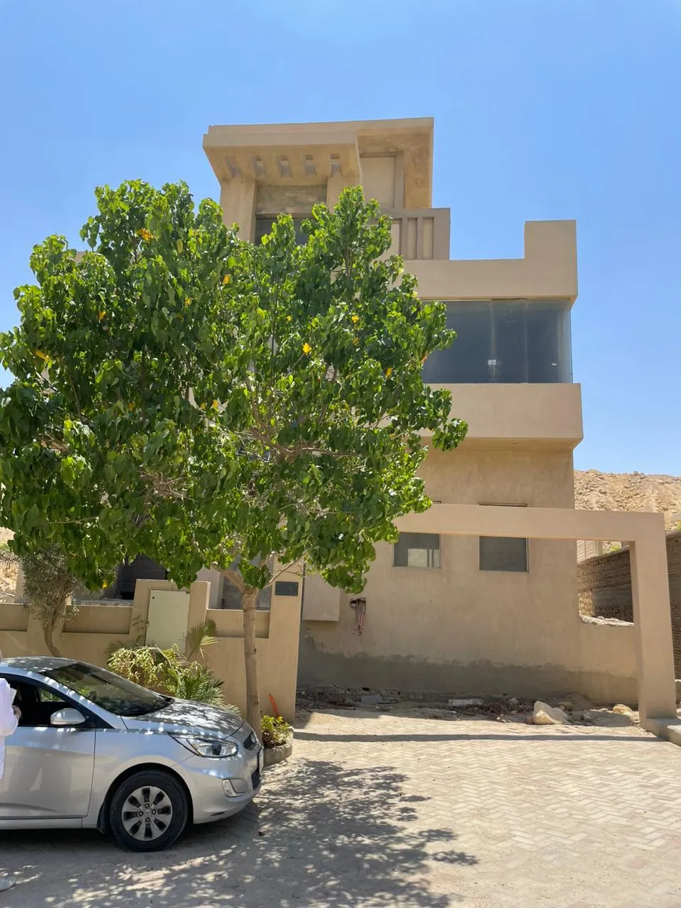 Villa for sale in Jubail in 6th of October City of 660 m² with 4 bedrooms