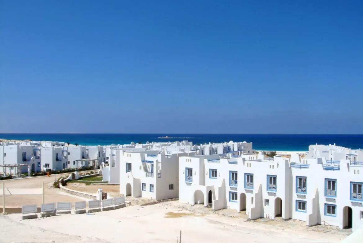 دوبلكس للبيع في ماونتن فيو رأس الحكمة في رأس الحكمة بمساحة 0 م² تتكون من 3 غرف