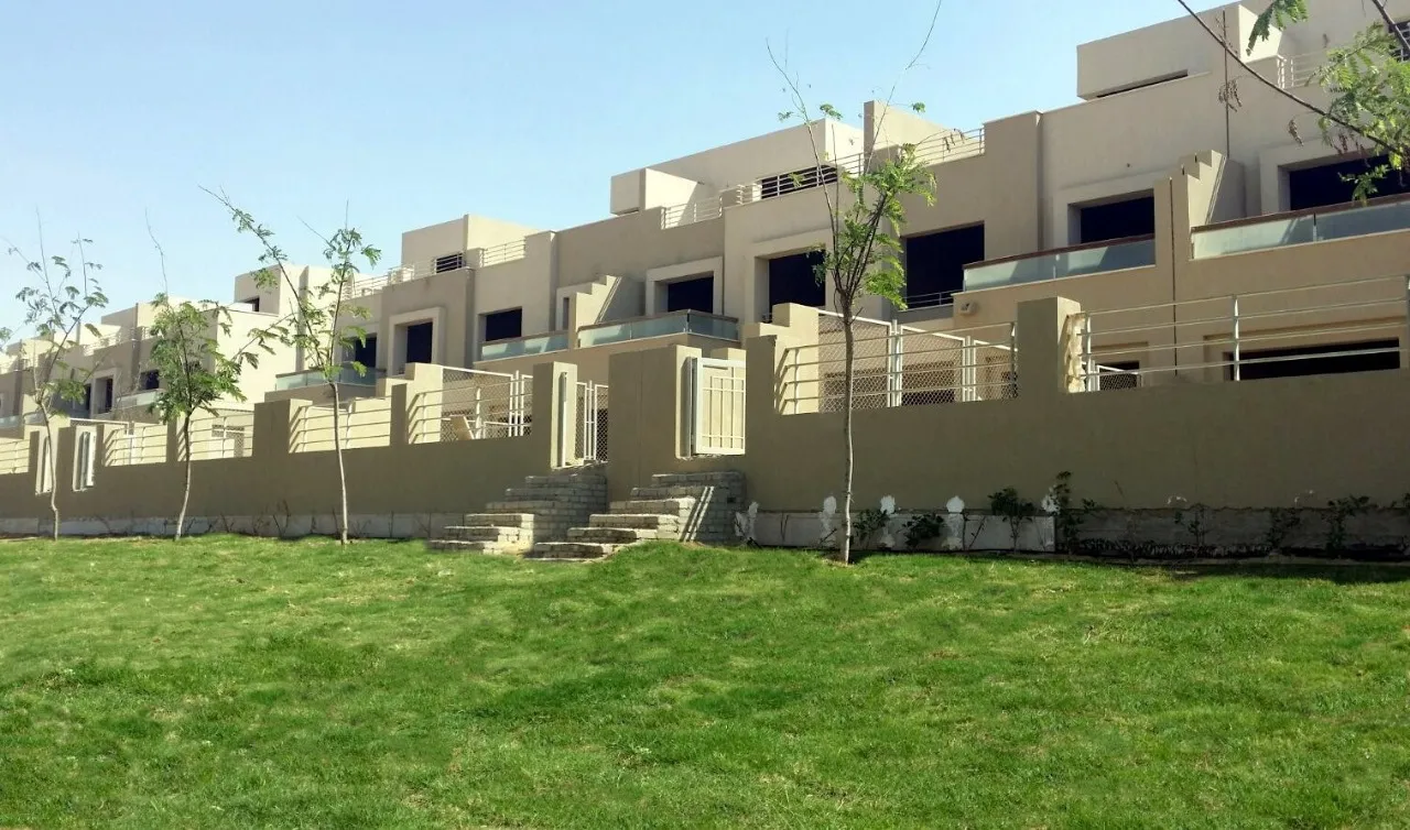 Twinhouse for sale in Palm Hills Katameya (PK1) in Golden Square of 360 m² with 3 bedrooms