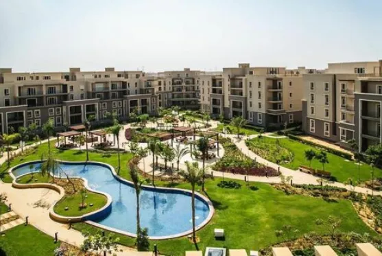  للبيع في أكتوبر بلازا في  بمساحة 0 م² تتكون من 0 غرف