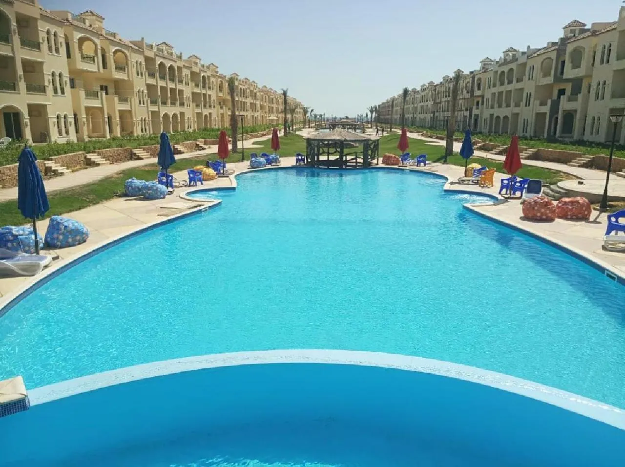  for sale in Lasirena Palm Beach in  of 0 m² with 0 bedrooms