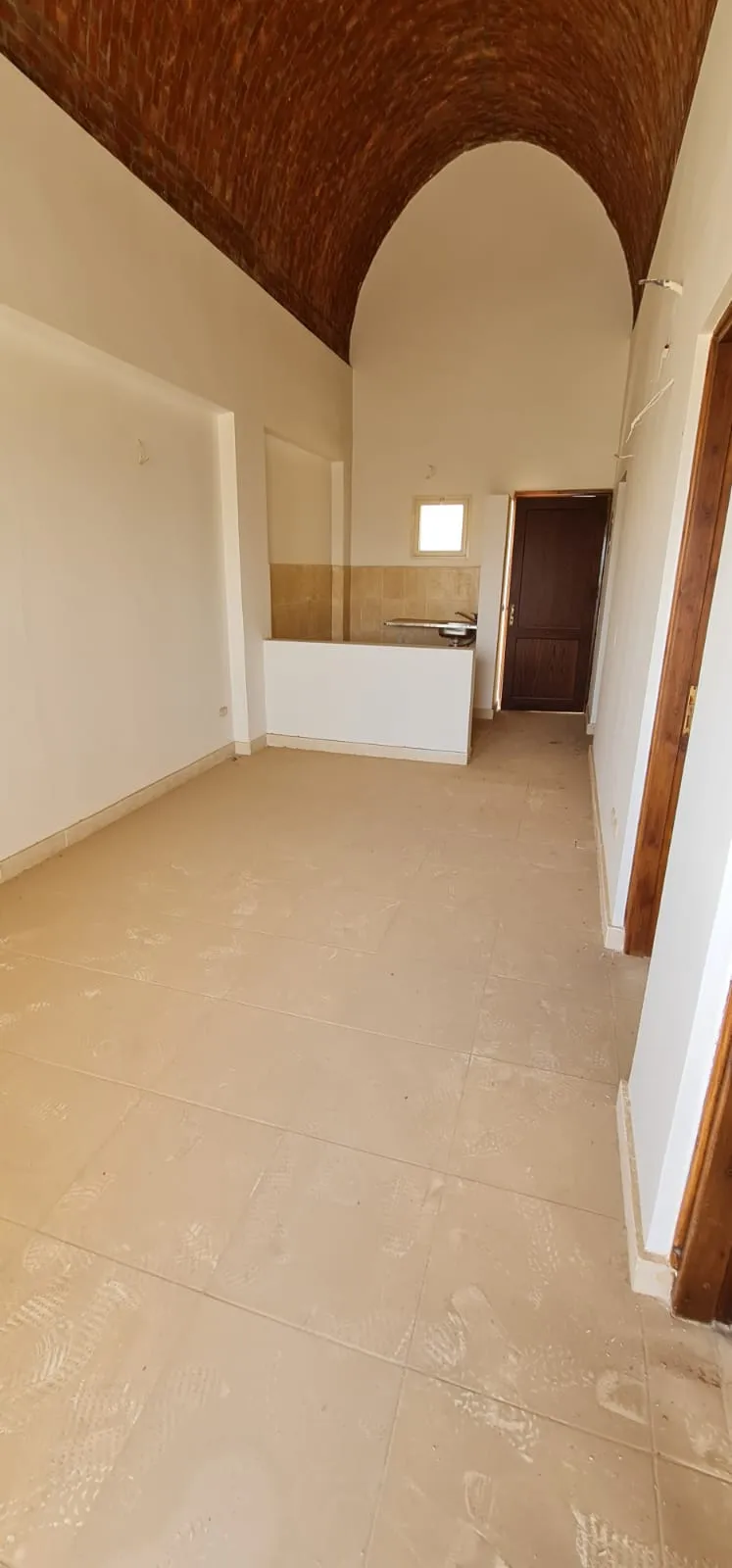 للبيع في مكادي هايتس في بمساحة 0 م² تتكون من 0 غرف