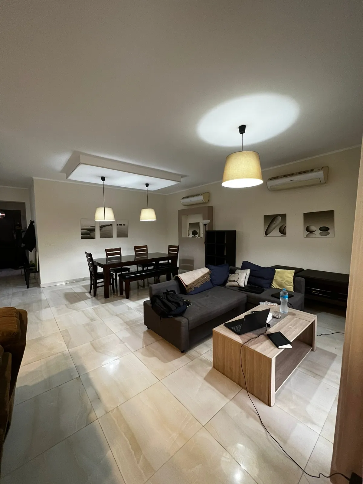  للبيع في ميدوز بارك في  بمساحة 0 م² تتكون من 0 غرف