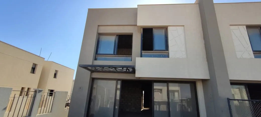 Townhouse for sale in Badya  in October Gardens of 187 m² with 3 bedrooms