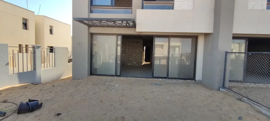 Townhouse for sale in Badya  in October Gardens of 187 m² with 3 bedrooms