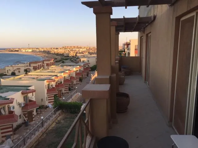  للبيع في لاسيرينا السخنة في  بمساحة 0 م² تتكون من 0 غرف