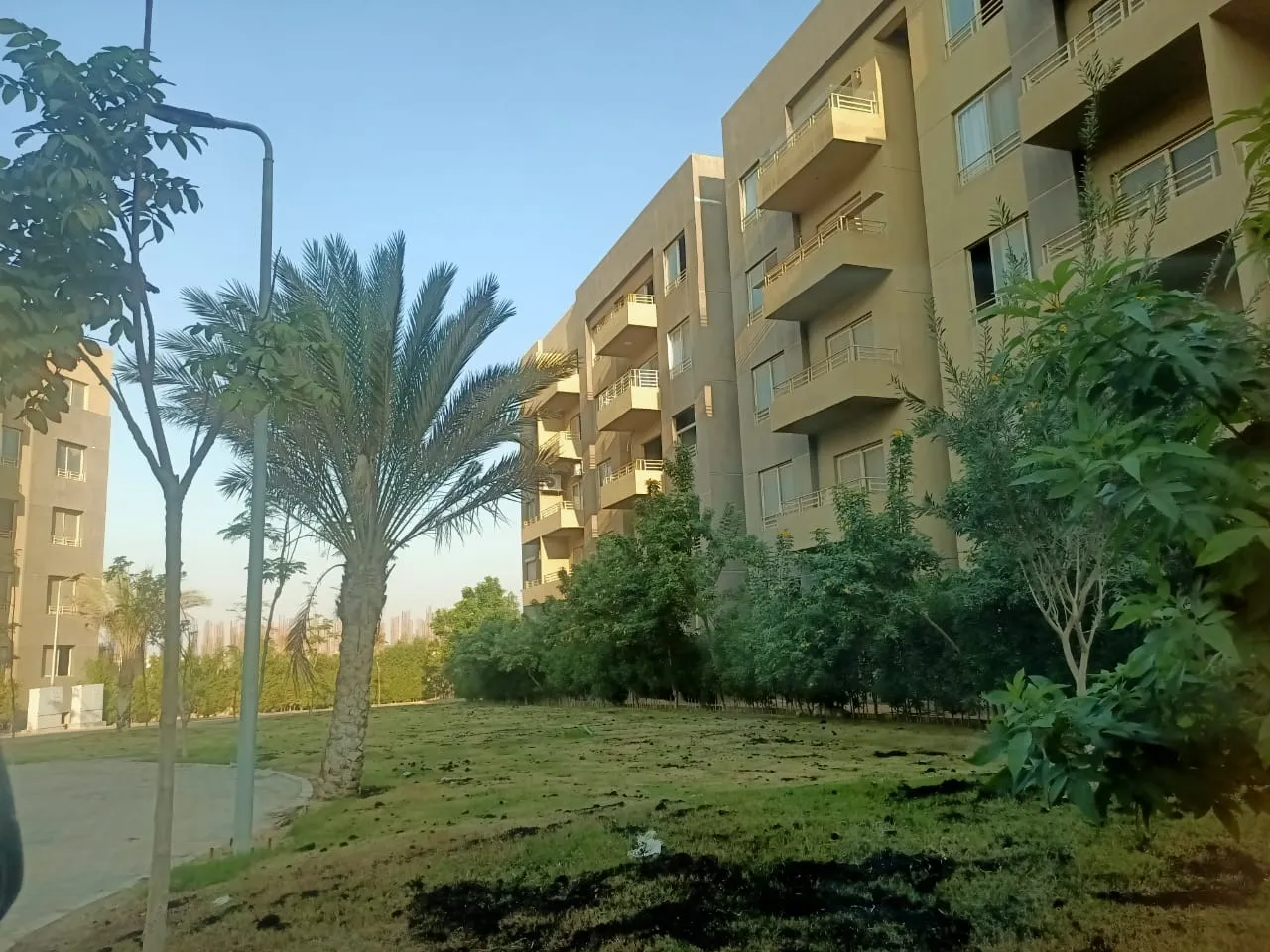 Apartment for sale in Katameya Gardens in New Cairo of 100 m² with 2 bedrooms