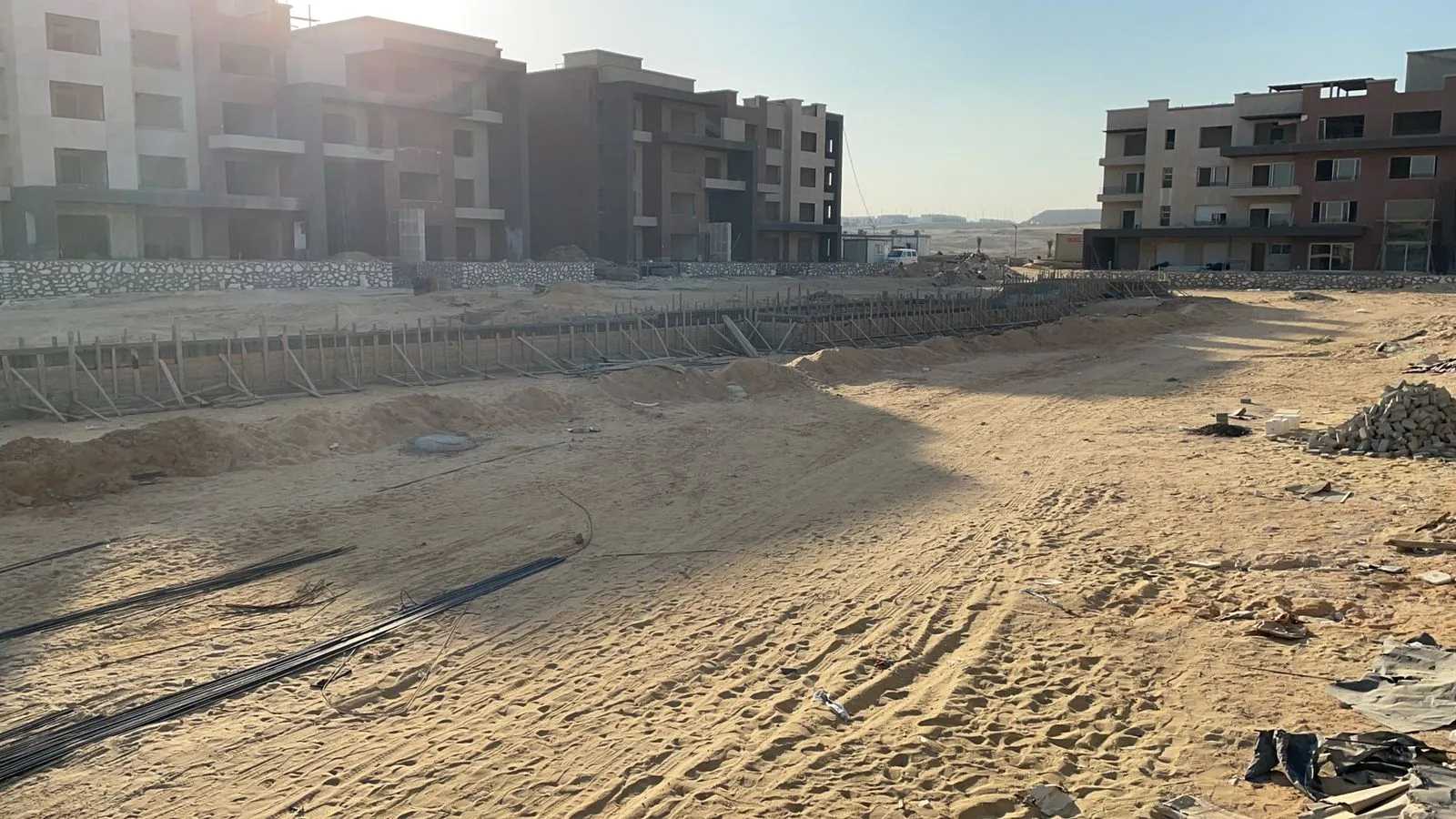  للبيع في نيو جيزة في  بمساحة 0 م² تتكون من 0 غرف