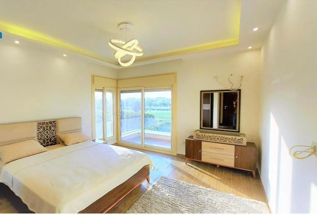 Villa for sale in Hacienda Bay in Sidi Abdel Rahman of 400 m² with 6 bedrooms