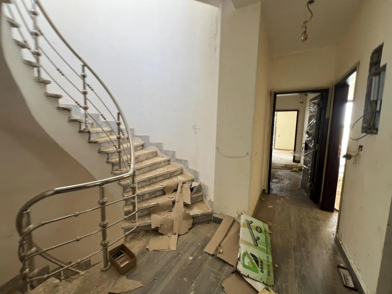 Twinhouse for sale in Tag Sultan in New Cairo of 305 m² with 4 bedrooms