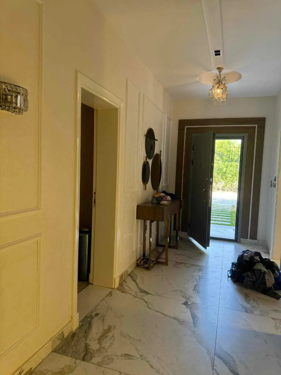 Townhouse for sale in Palm Hills Golf Extension in 6th of October City of 330 m² with 4 bedrooms