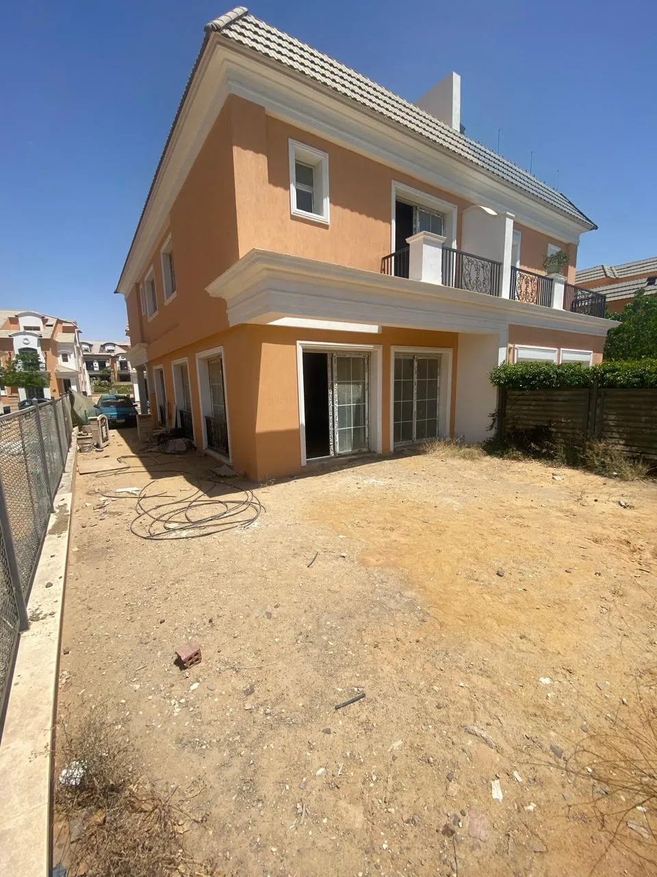 توين هاوس للبيع في ليان في القاهرة الجديدة بمساحة 0 م² تتكون من 4 غرف