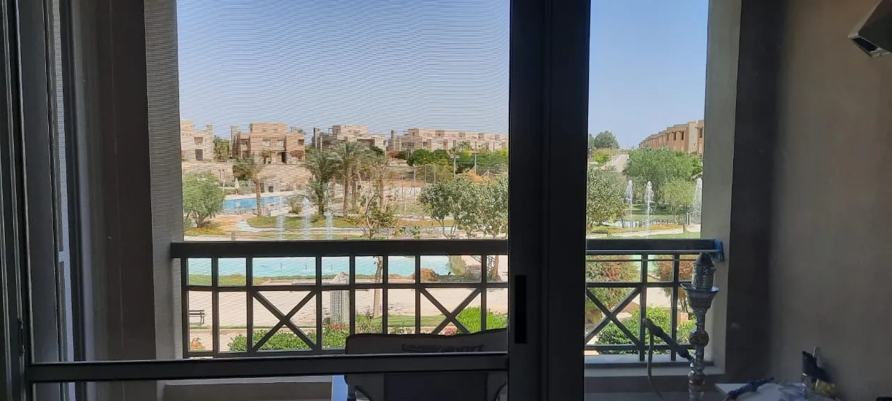 شاليه للبيع في عين باي  في العين السخنة بمساحة 0 م² تتكون من 1 غرف