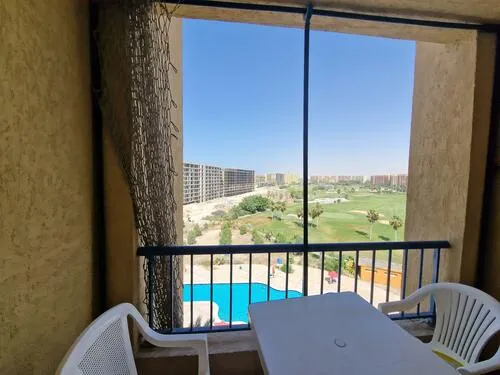 شاليه للبيع في جولف بورتو مارينا في الساحل الشمالي بمساحة 0 م² تتكون من 2 غرف