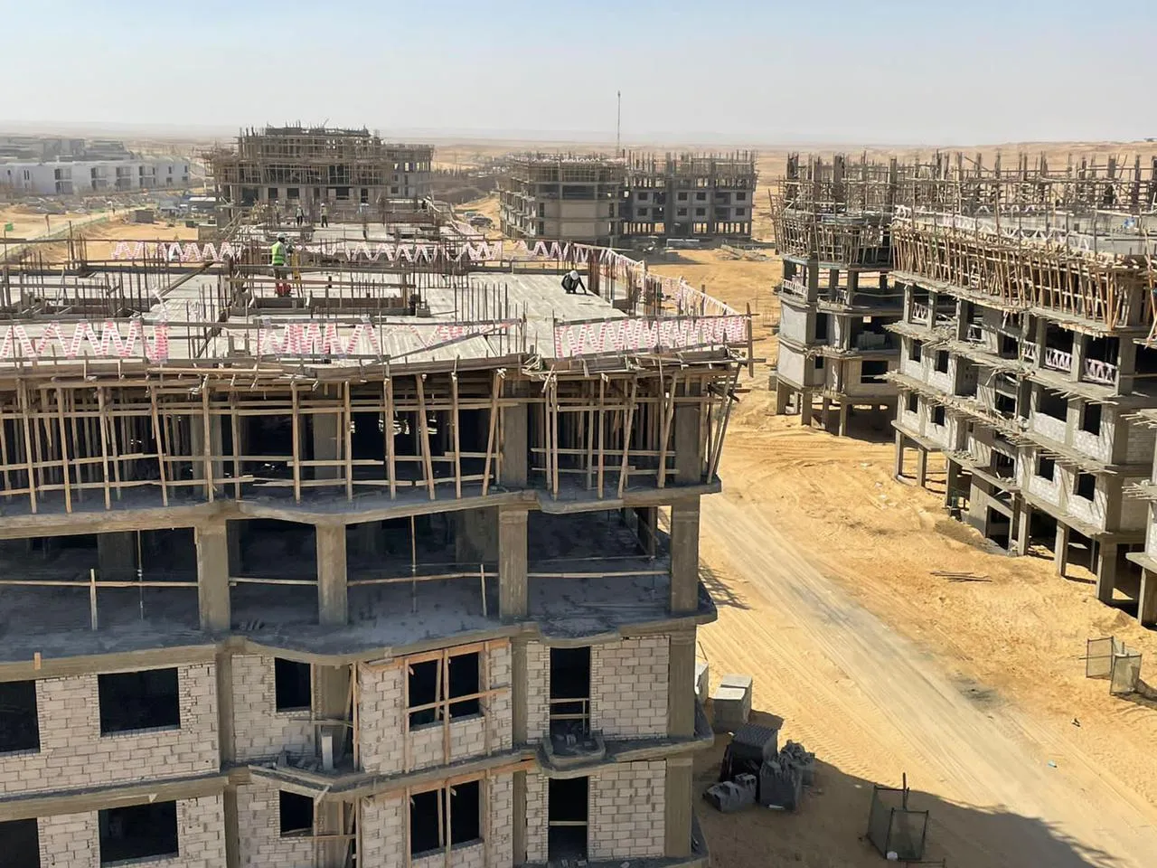 شقة للبيع في بادية في حدائق اكتوبر بمساحة 0 م² تتكون من 1 غرف