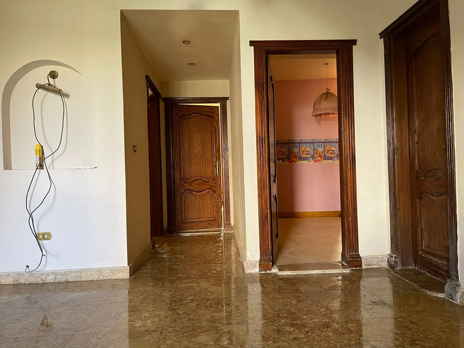 Twinhouse for sale in Hadayek el Mohandesin in El Sheikh Zayed of 320 m² with 4 bedrooms
