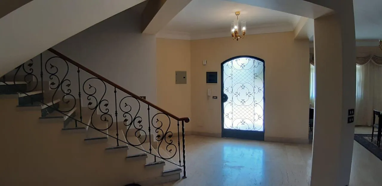 تاون هاوس للبيع في الورود في مدينة السادس من أكتوبر بمساحة 0 م² تتكون من 3 غرف