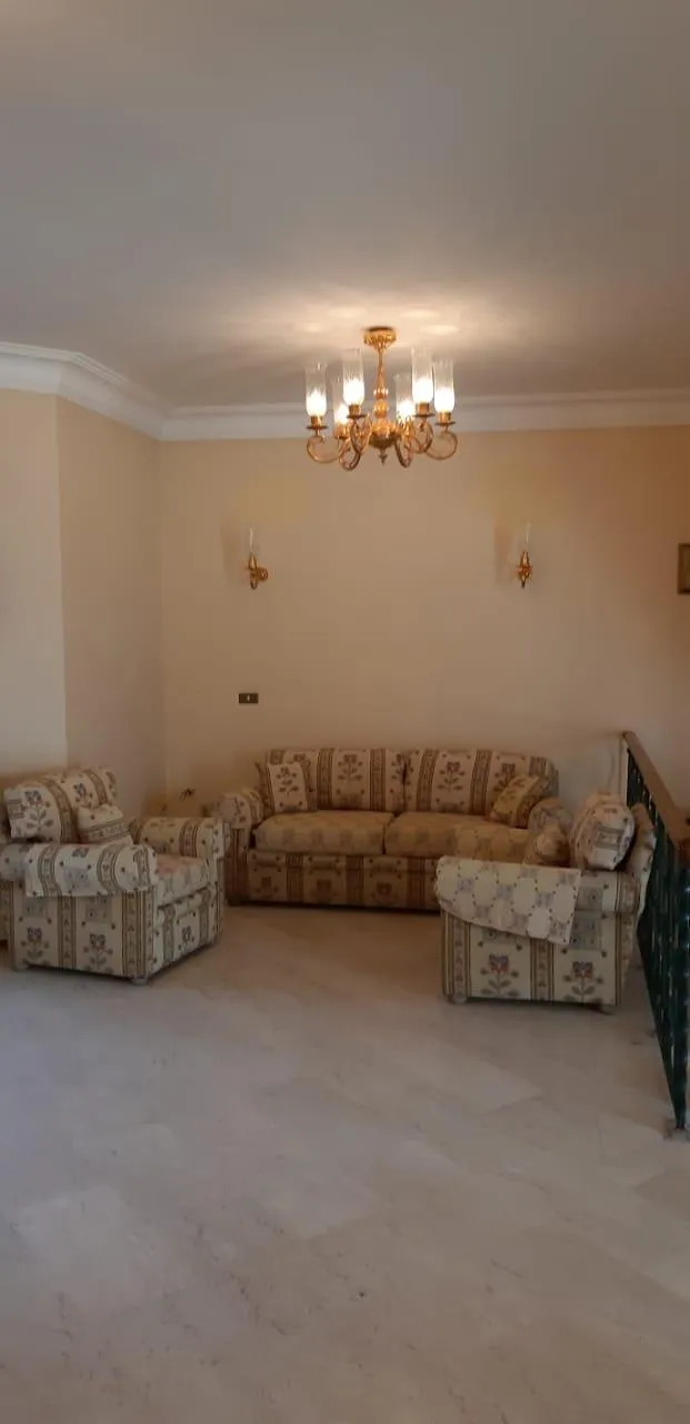 تاون هاوس للبيع في الورود في مدينة السادس من أكتوبر بمساحة 0 م² تتكون من 3 غرف