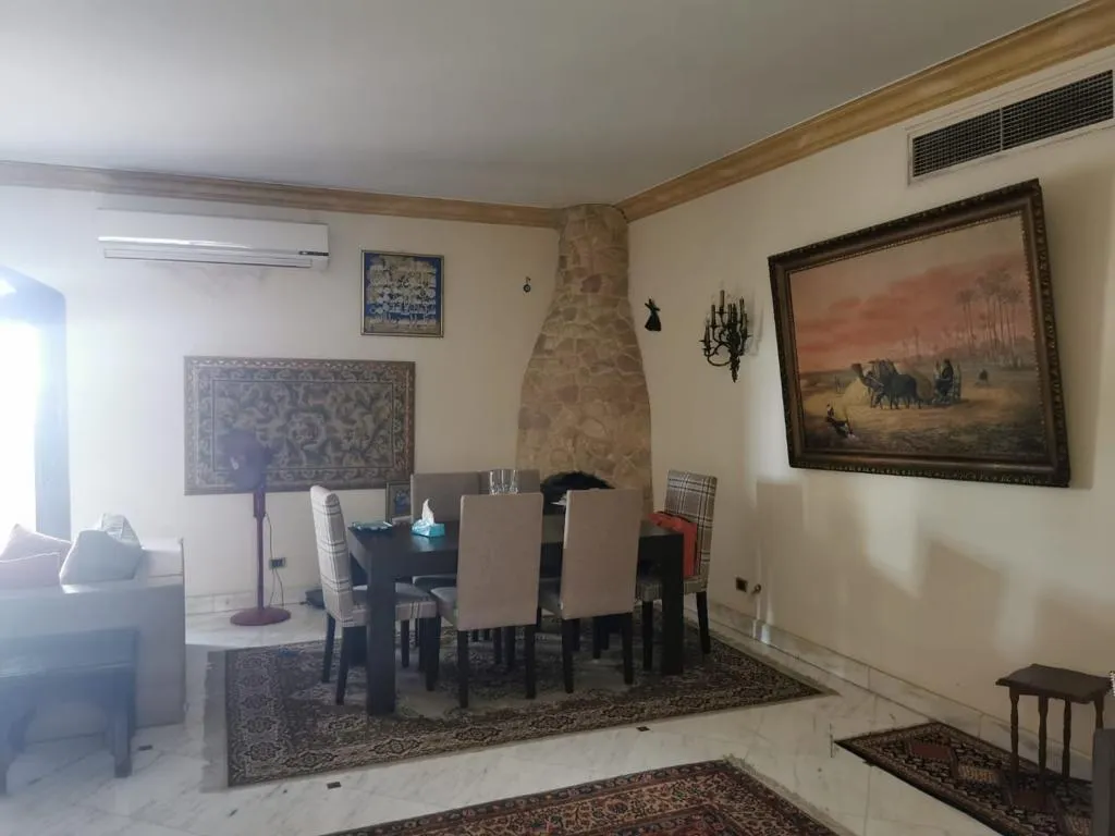 فيلا للبيع في سيتي فيو في مدينة السادس من أكتوبر بمساحة 1500 م² تتكون من 4 غرف